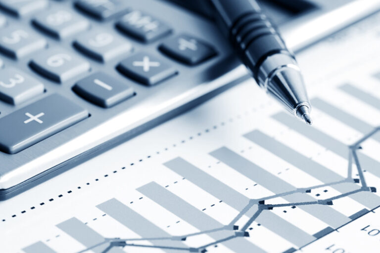 Yen drops against dollar after US jobless claims fall more than expected By Reuters