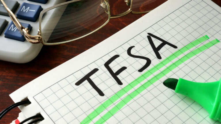 TFSA: 2 Dividend Stocks That Could Rally in 2025