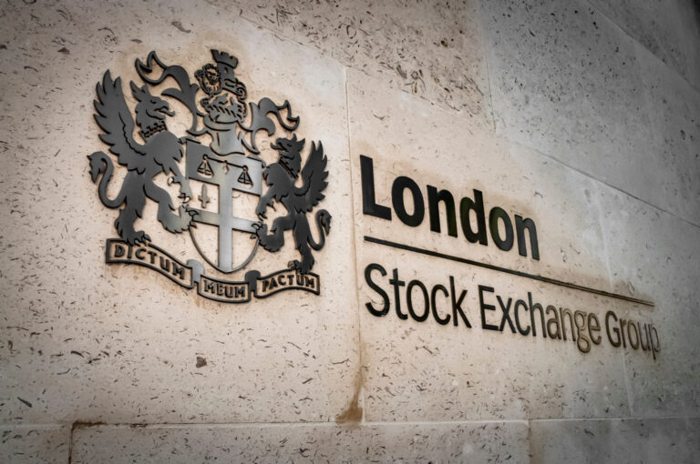 London Stock Exchange Lists Bitcoin and Ethereum ETPs, Begins Trading