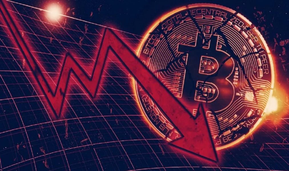 Bitcoin Kurs crasht unter 67.000 Dollar - Marktmanipulation?