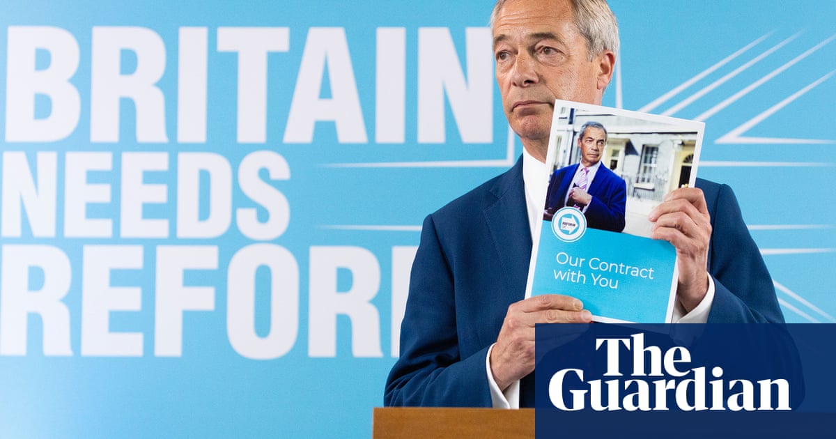 Farage unveils Reform UK’s £140bn pledges that economists say ‘do not add up’