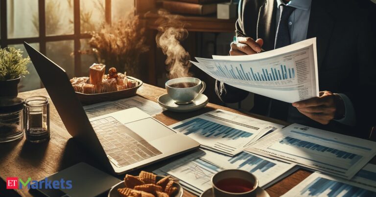 Global trends, trading activity of foreign investors to guide movement in mkts this week: Analysts