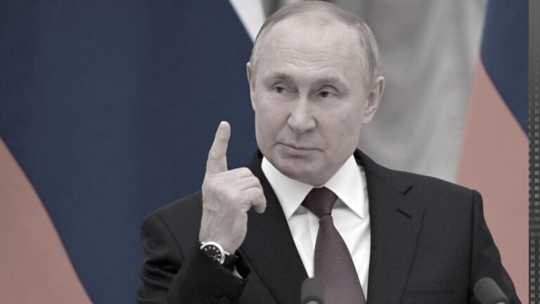 Russia Halts Dollar, Euro Trades Amid New US Sanctions