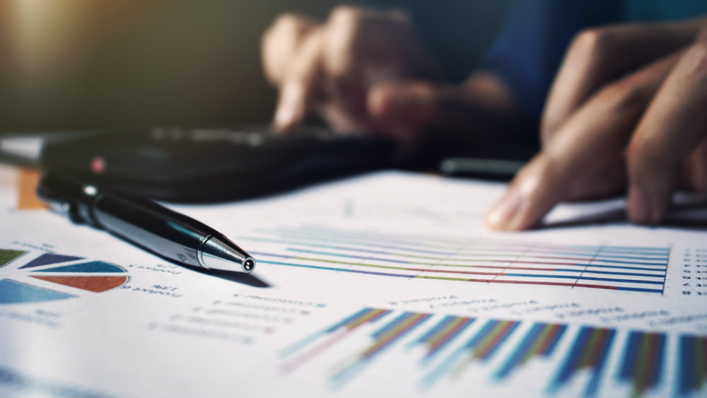 RRSP: 2 Soaring TSX Dividend Stocks to Consider Now