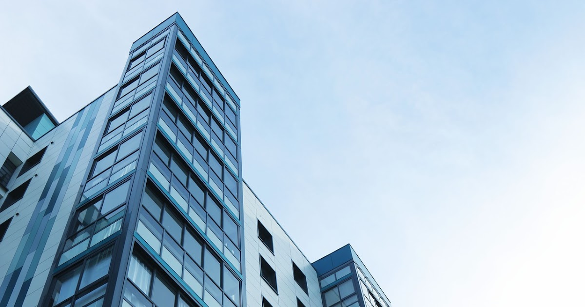 SINGAPORE REITS: BUY, HOLD OR SELL NOW?