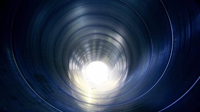 6.9% Dividend Yield! I’m Buying This TSX Stock and Holding for Decades