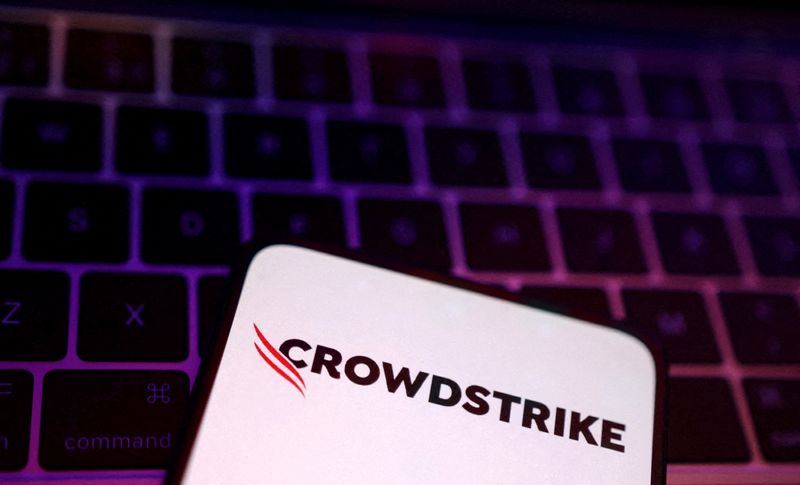© Reuters. FILE PHOTO: CrowdStrike logo is seen in this illustration taken July 29, 2024. REUTERS/Dado Ruvic/Illustration/File Photo/File Photo