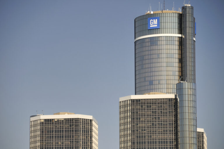 GM Axing Over 1,000 Software And Services Unit Positions Globally
