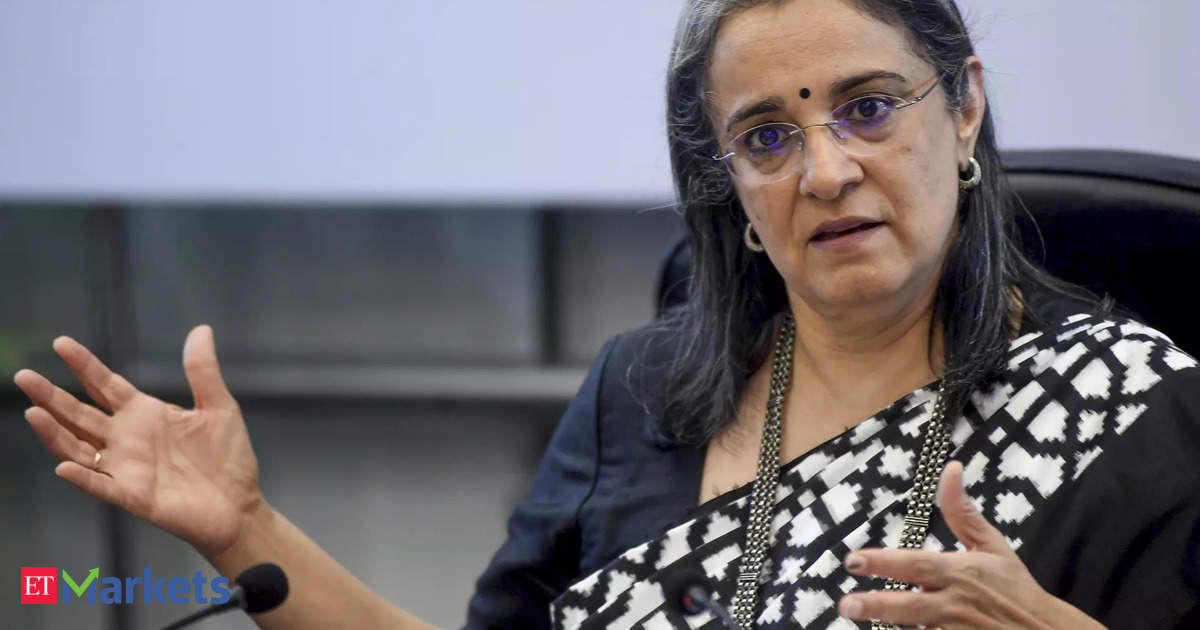 Mutual fund industry backs Sebi chief Madhabi Buch in Hindenburg issue, AMFI issues statement