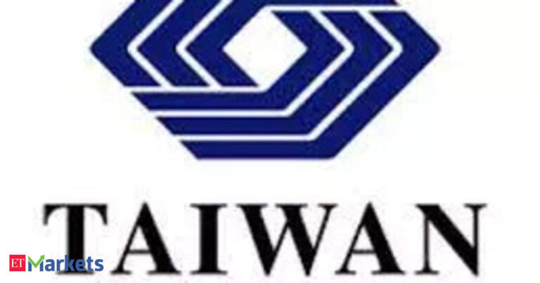 Taiwan stocks rebound after plunge, but gains pared