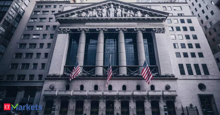 Wall Street whiplash schools traders on fragile modern markets