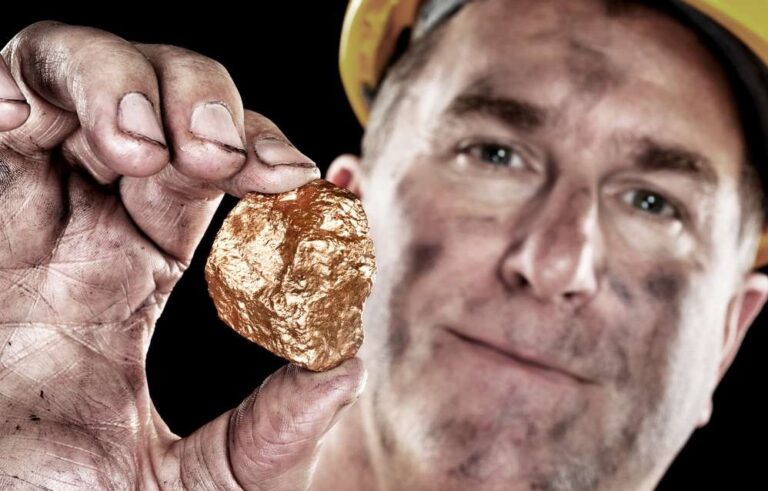 Why Gold Has Outperformed Gold Miners - Fat Tail Daily