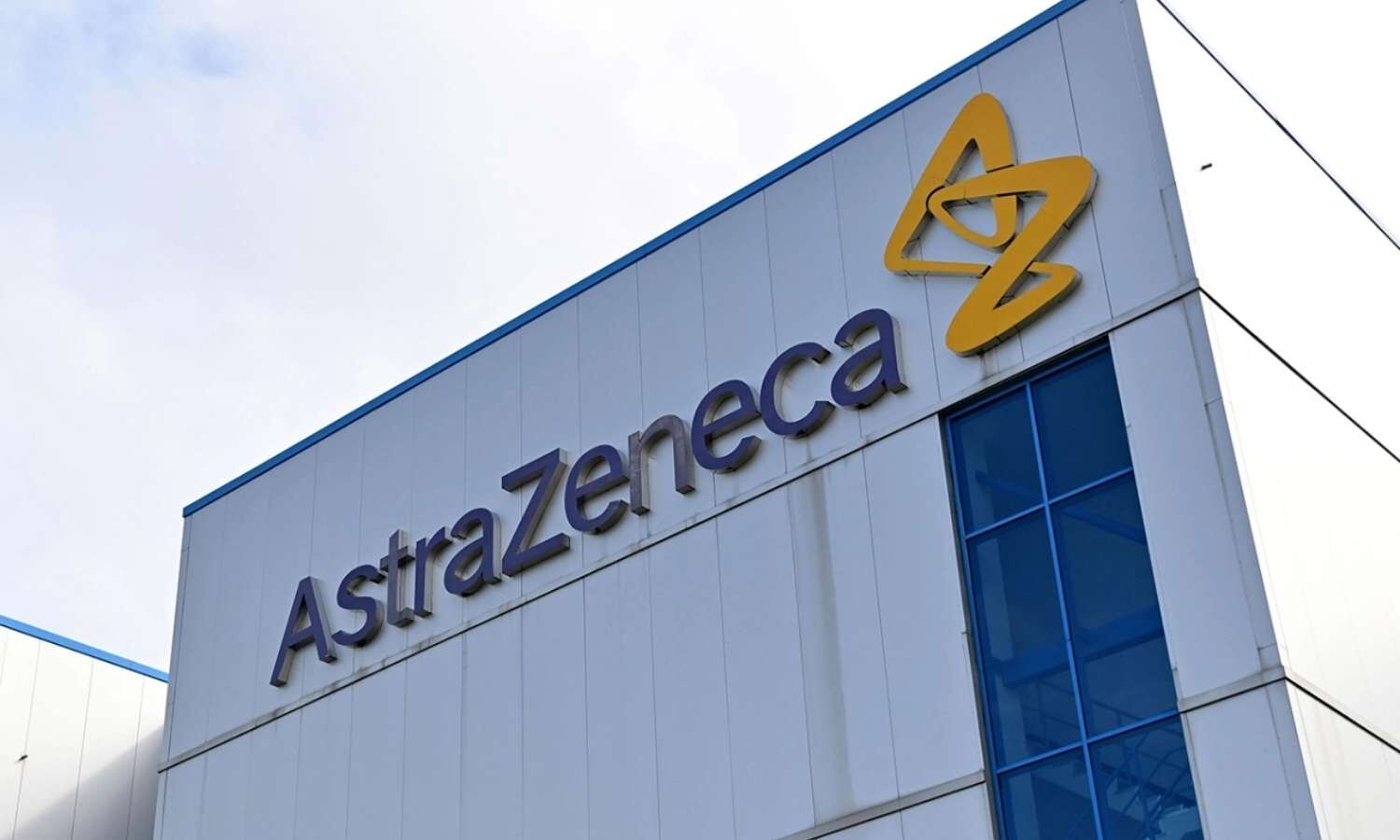 AstraZeneca Pharma Shares Surge 12% After Approval to Launch Cancer Drug in India - Equitypandit