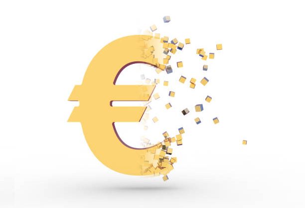 EUR/USD Outlook: Weak Data Deflate Euro But Larger Bulls Remain in Play - Action Forex