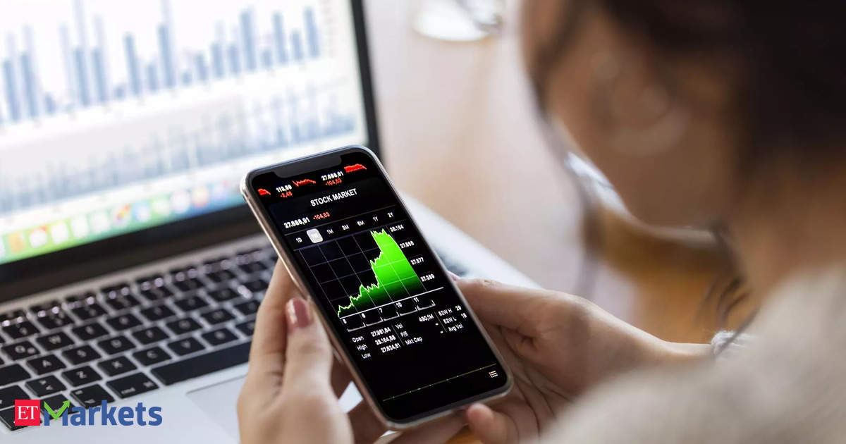 Government to launch OFS for 6.78% stake in GIC, floor price set at Rs 395