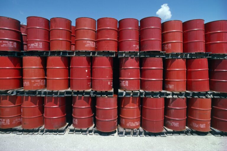 HPCL, BPCL Shares Fall on Possible Fuel Price Cut - Equitypandit