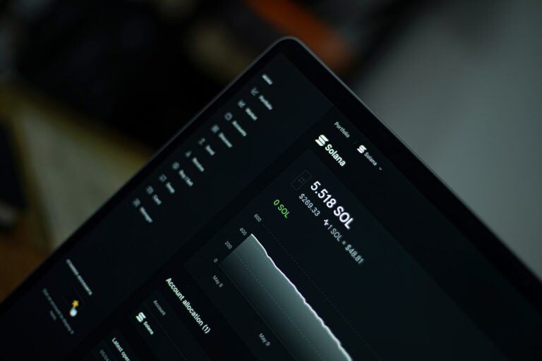 Major Solana Whale Accumulates Over 200,000 SOL as Prices Rise