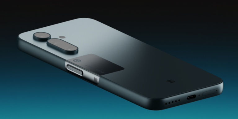 Solana’s New Phone Promises More for Less—And Already Seeing Huge Demand - Decrypt