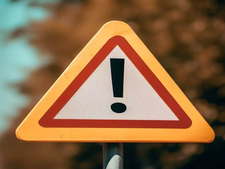 Watch Out: Big Token Unlock Wave Coming at the End of the Month - 19 Altcoins Have Massive Token Unlocks - Here's a Day-by-Day, Hour-by-Hour List