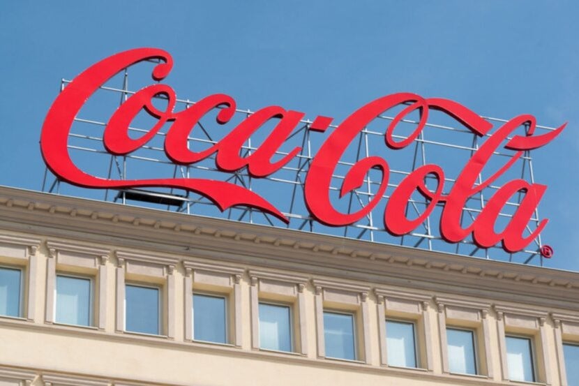 How To Earn $500 A Month From Coca-Cola Stock Ahead Of Q3 Earnings - Coca-Cola (NYSE:KO) - shareandstocks.com