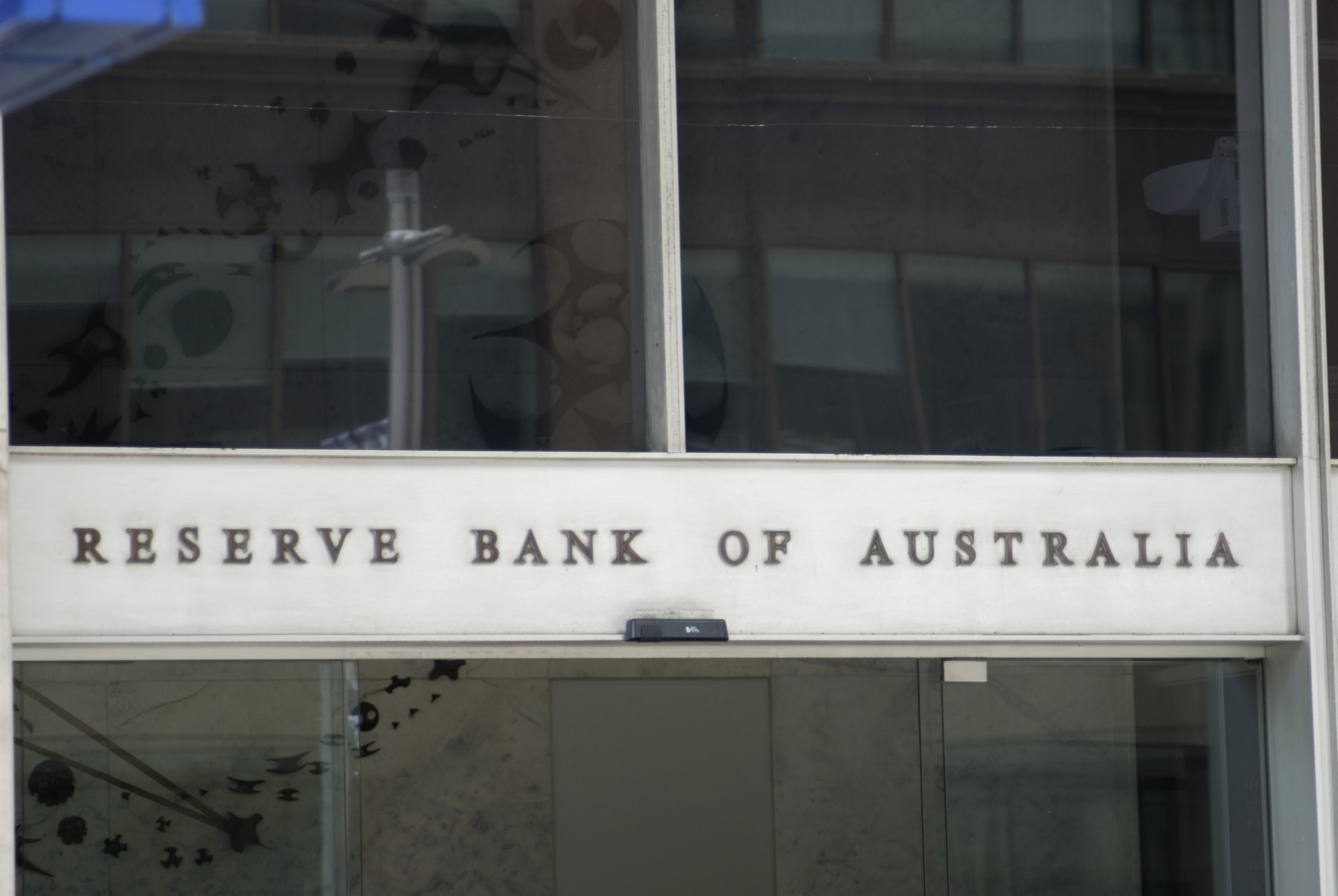 Australian dollar extends losses, Fed minutes loom - MarketPulse