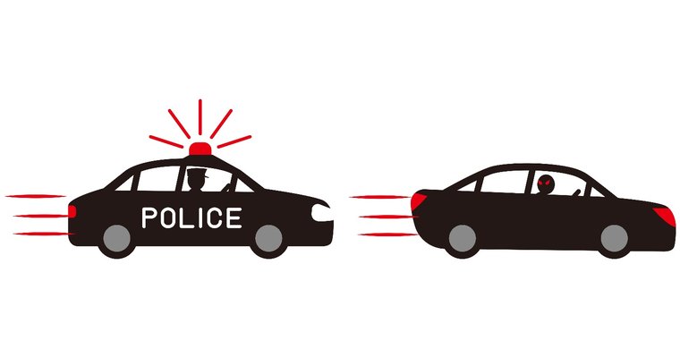 Suspect fleeing police in car chase