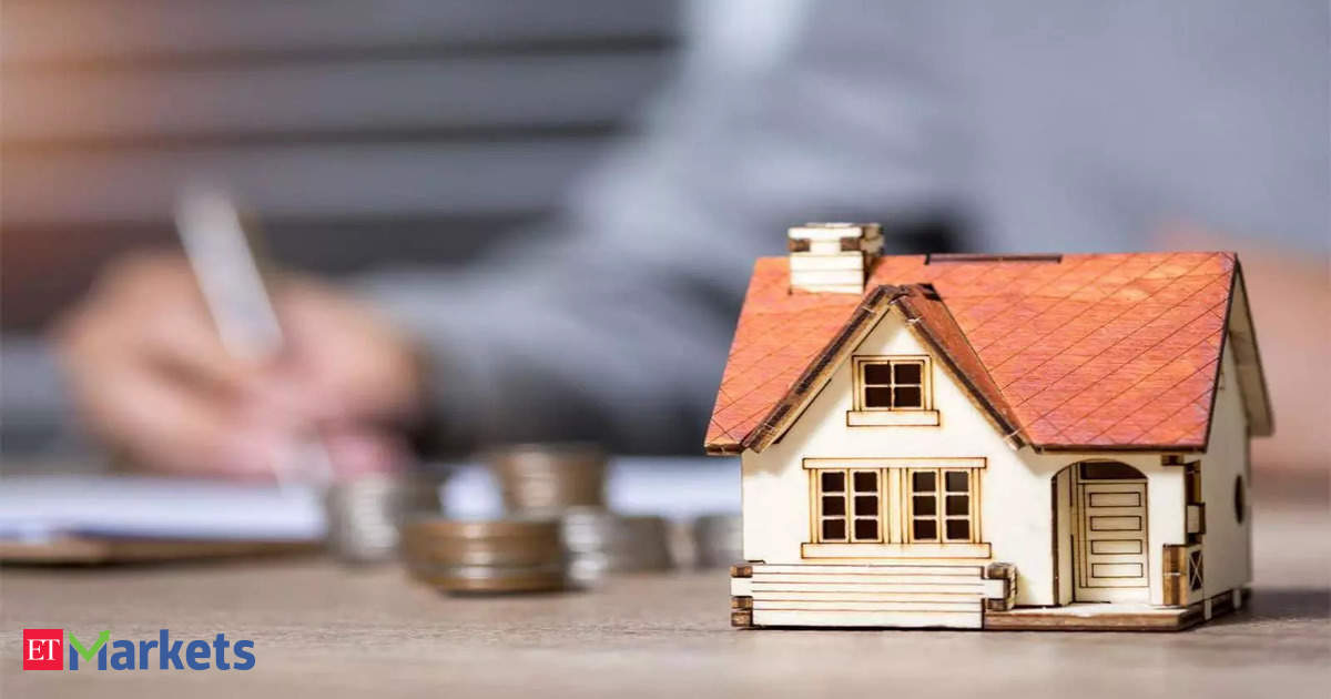 HDFC Standard Life buys PNB Housing Fin's shares worth Rs 90 crore