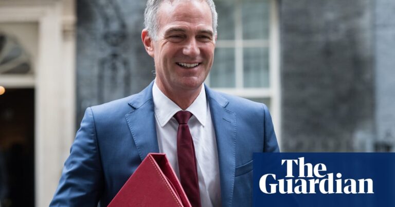 More ministers declare gifts after Keir Starmer’s decision to repay £6,000