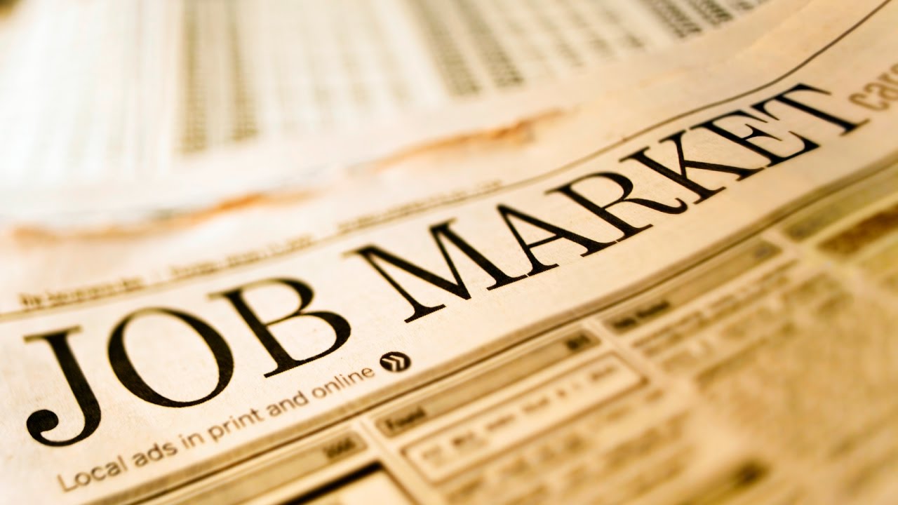 U.S. Job Market Continues Robust Growth, Posing Challenges