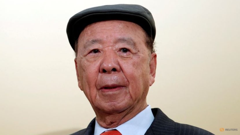 Hong Kong construction titan turned Macao casino boss Lui Che Woo dies aged 95 - shareandstocks.com