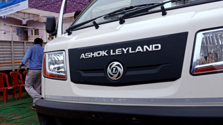 Ashok Leyland Shares Surge 3% on Strong Q2 Earnings  - Equitypandit