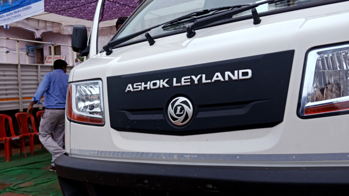 Ashok Leyland Shares Surge 3% on Strong Q2 Earnings  - Equitypandit