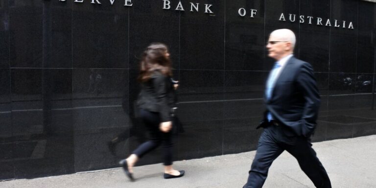 Australia 'Risks' Falling Behind as RBA Governor Rejects Crypto's Financial Role - Decrypt