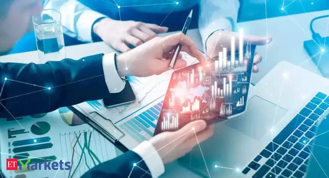 Concurrent Gainers: 12 stocks that gained for 5 days in a row - Top gainers