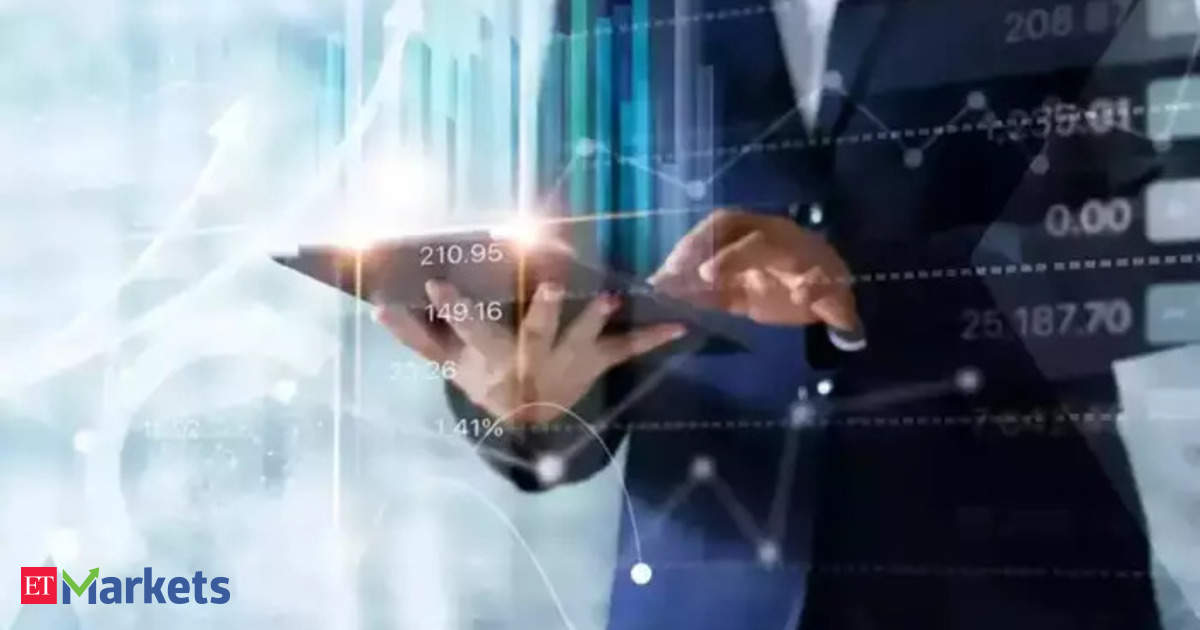 FPIs record unprecedented Rs 1.13 lakh crore sell-off in October, remain buyers in cash market