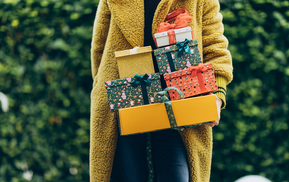 How to Make Extra Cash In Time for Christmas (And Start Preparing for 2025!)