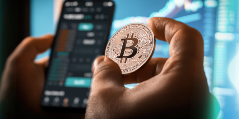 Mobile Crypto Apps Are Climbing the Charts as Bitcoin Blasts Off - Decrypt