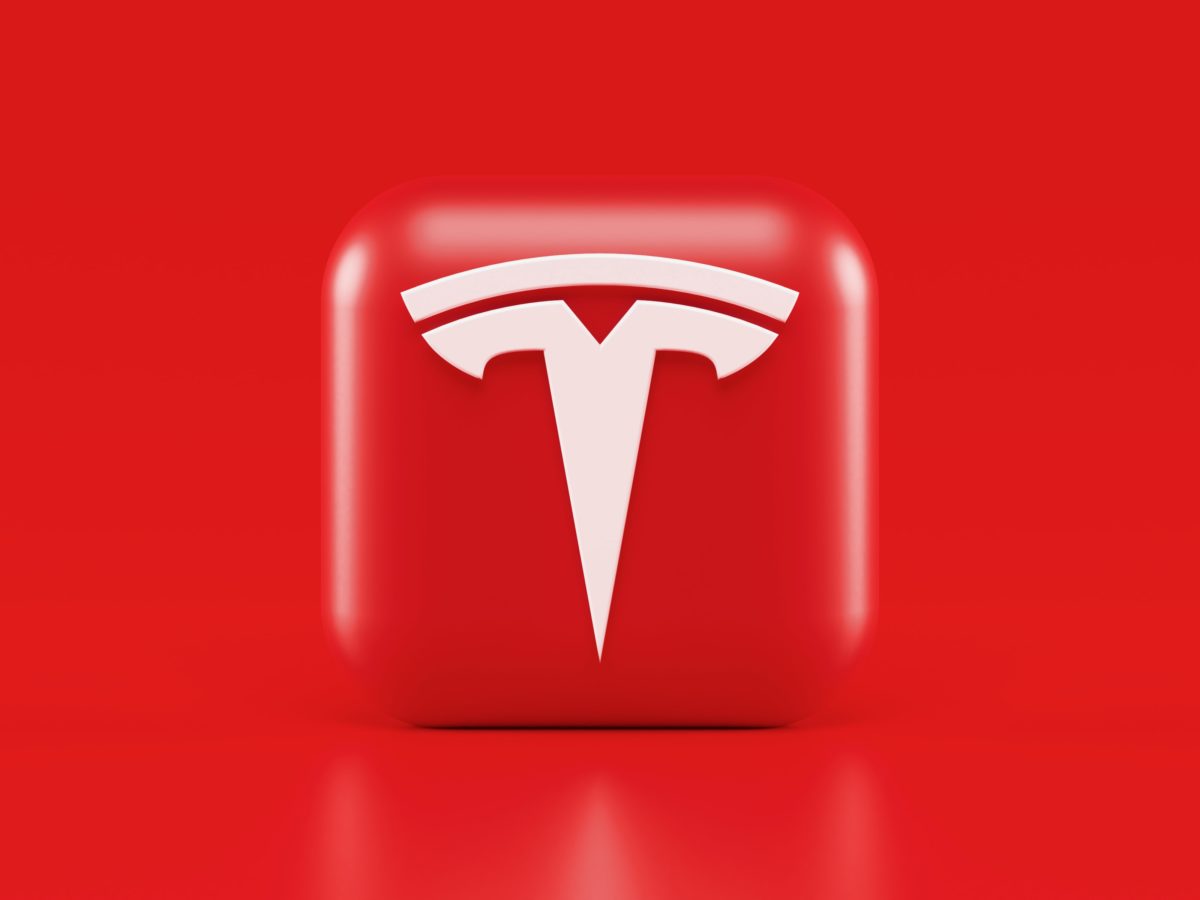 Tesla stock up nearly 7% in U.S. premarket trading