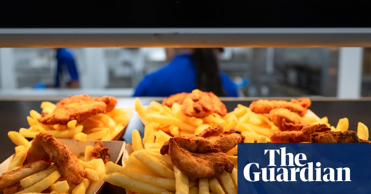 UK’s unhealthy food habits cost £268bn a year, report finds