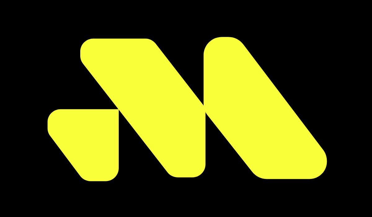 Remittix (RTX) Revolutionizes Cross-border Banking, Chainlink Sees Whale Accumulation