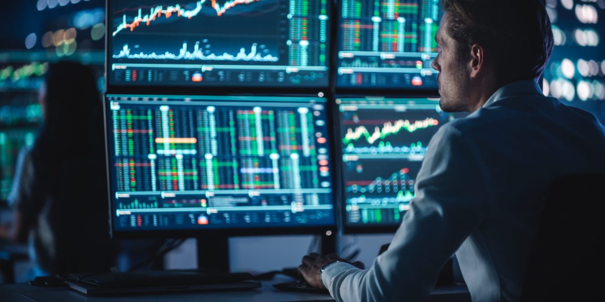 These hedge funds soared amid big gains for US stocks and the dollar - shareandstocks.com