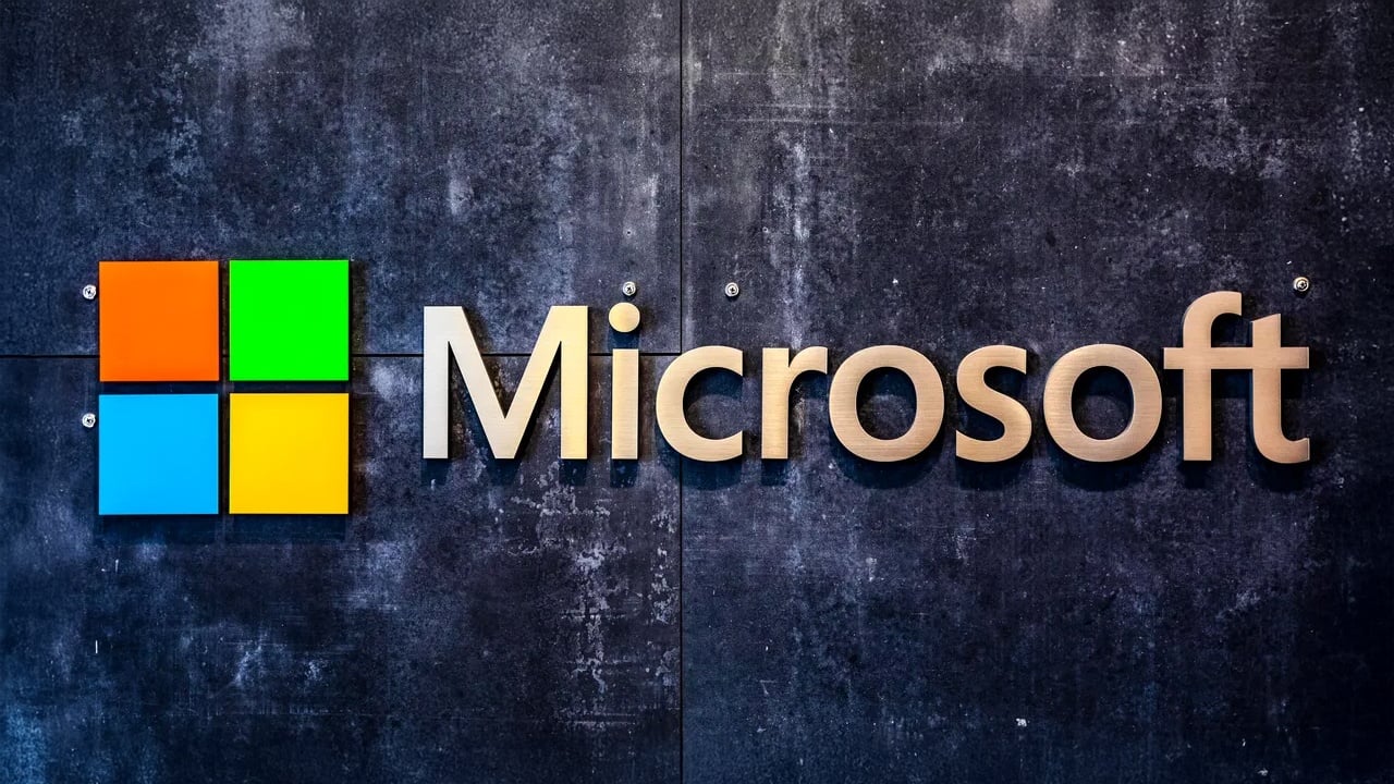 Microsoft's Ambitious Plan: Train 1 Million South Africans in AI and Cybersecurity – News Bytes Bitcoin News