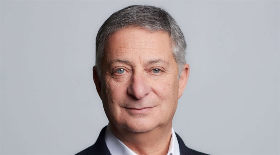 Clive Kahn; Source: Alpha Group