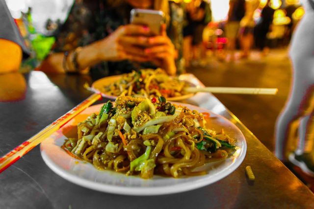 Discover a Taste of Thailand: Pad Thai in Bangkok