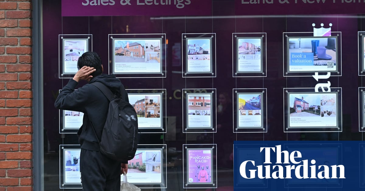 Landlords in England face ban on ‘outrageous’ upfront charges