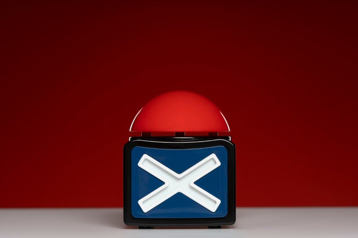 MakersPlace NFT ceases operations and liquidates investors and employees