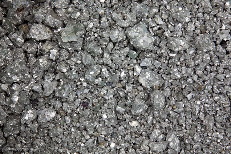 Silver price today: falls on December 31