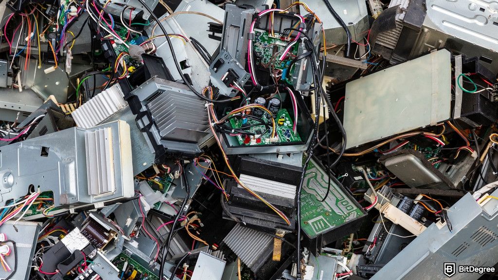 UK Court Stops Hunt for $750M Bitcoin in Landfill Battle