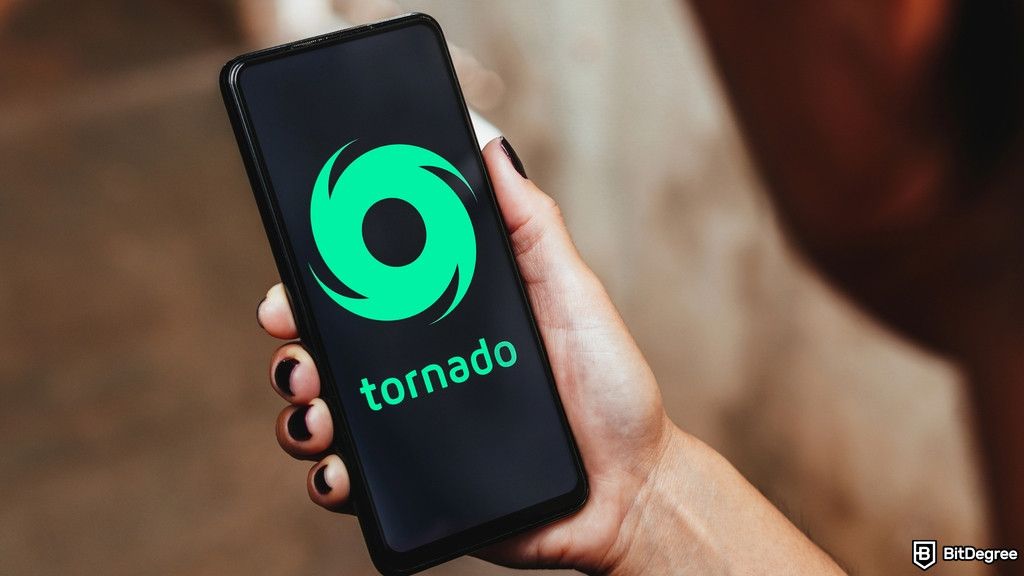 Vitalik Buterin Donates $170,000 to Tornado Cash Devs