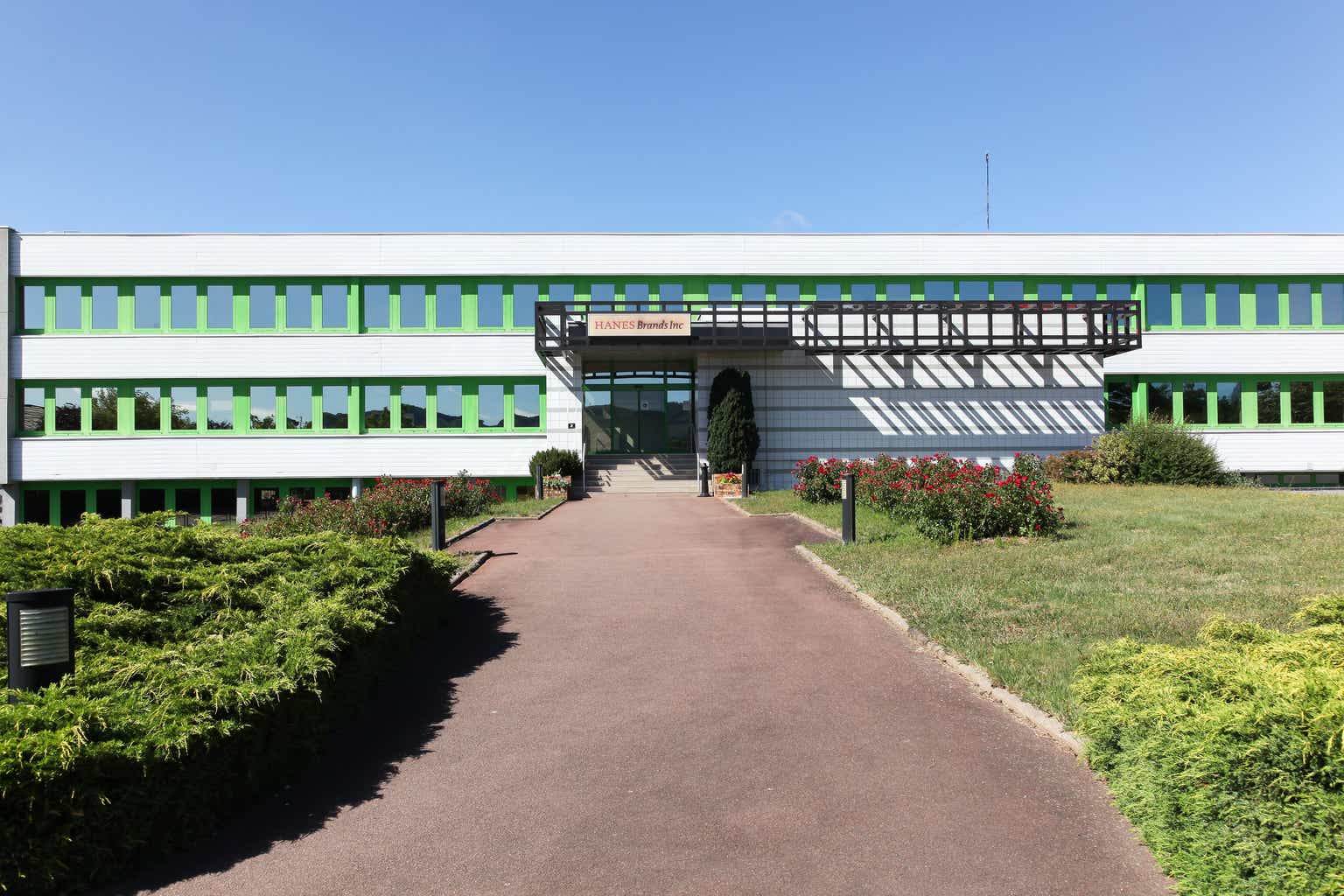 Why I Believe Hanesbrands Stock Is Too Expensive Here. (NYSE:HBI)